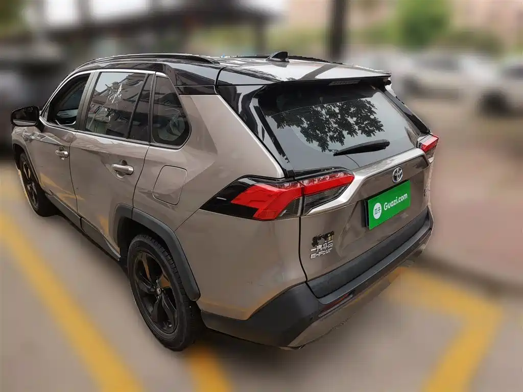 TOYOTA RAV4 RONGFANG