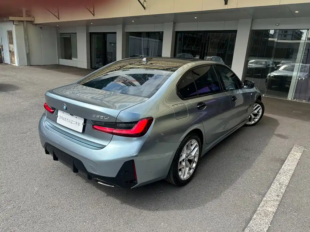 BMW 3 Series — миниатюра 2