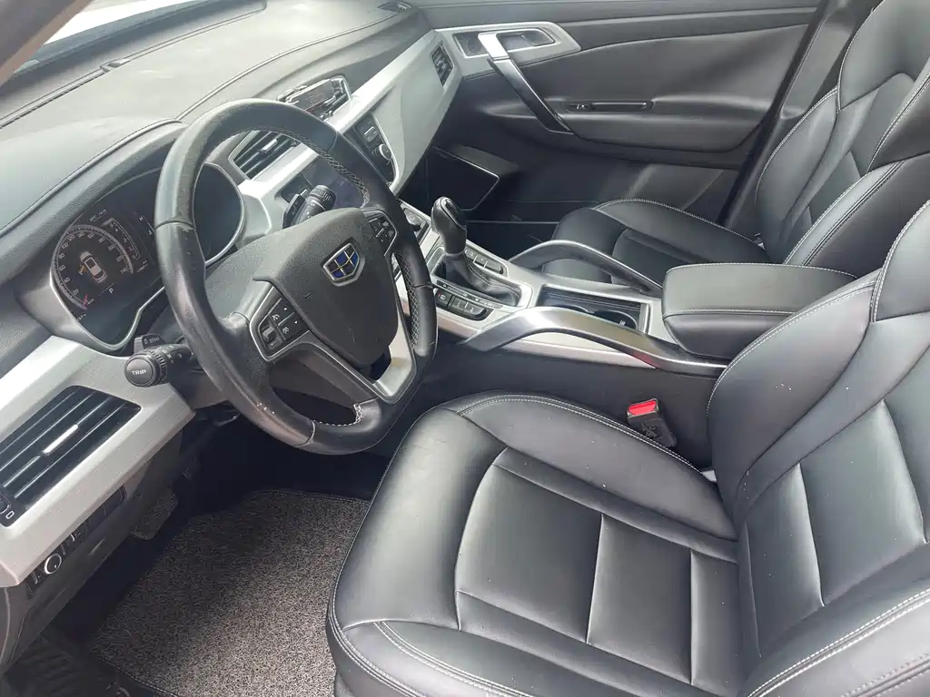 Geely Boyue — миниатюра 13
