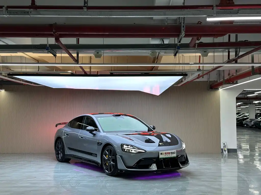 XIAOMI CAR XIAOMI SU7 ULTRA