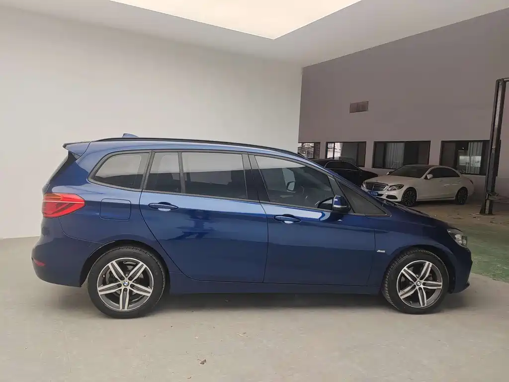 BMW 2 Series Gran Tourer — миниатюра 9