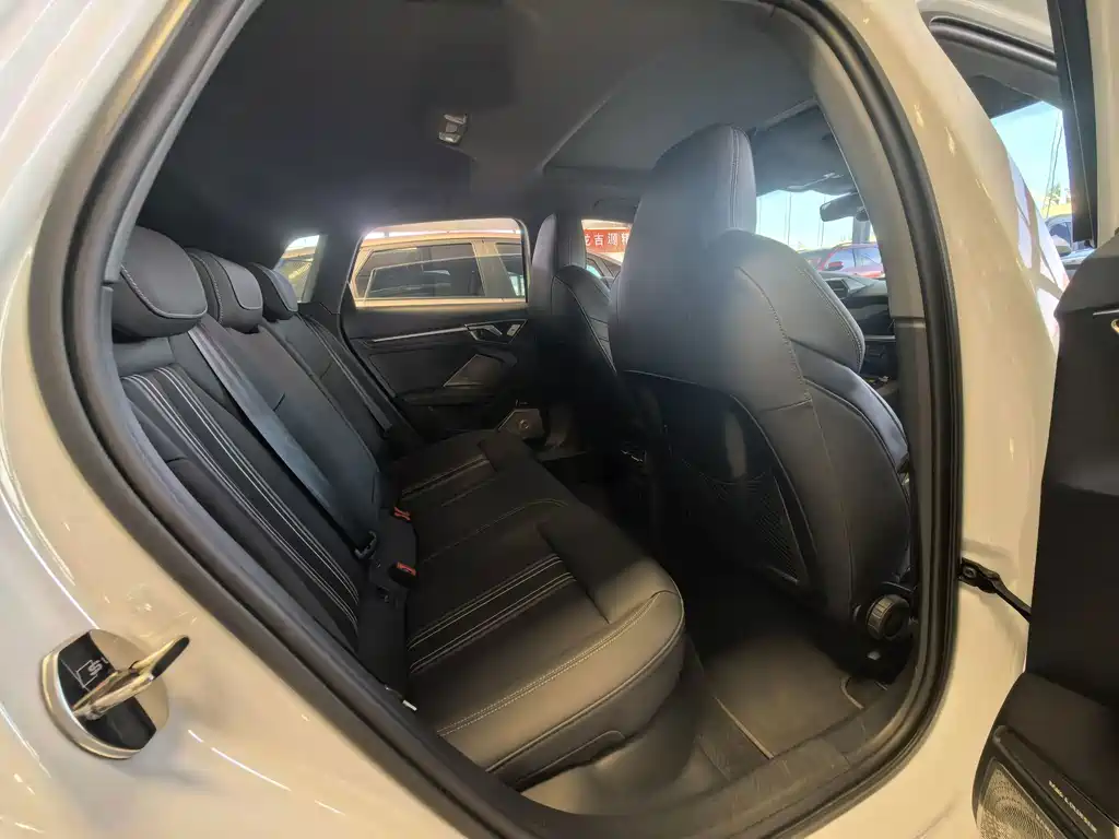 Audi A3 — миниатюра 12