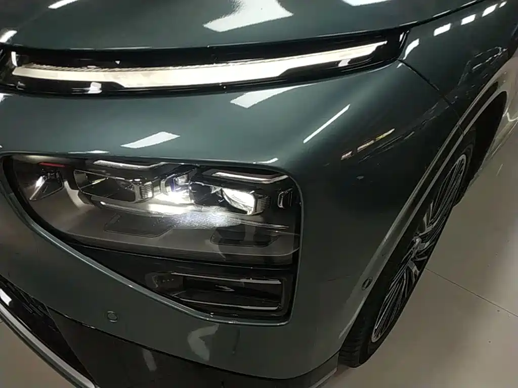 XPeng G9 — миниатюра 24