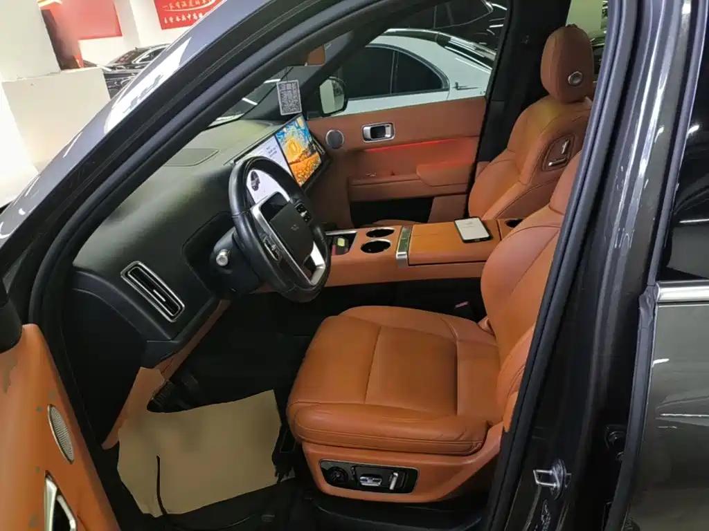 Li Auto Li L8 — миниатюра 15