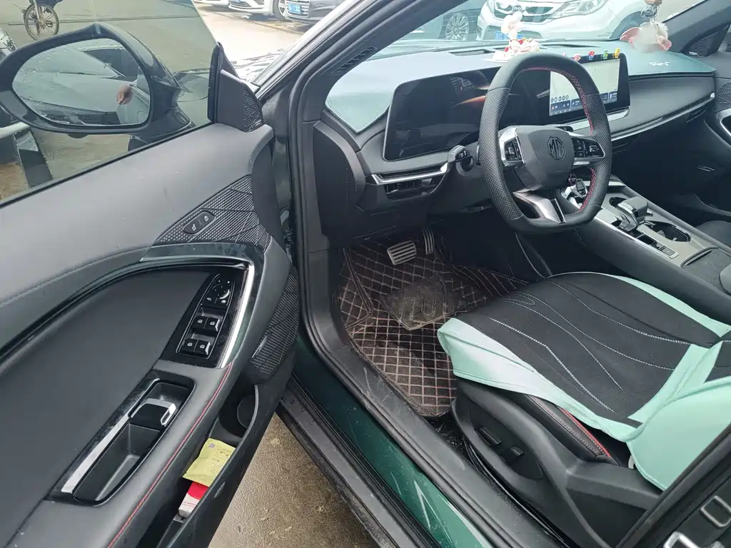 MG 7 2025 2.0T Trophy+ Sport
