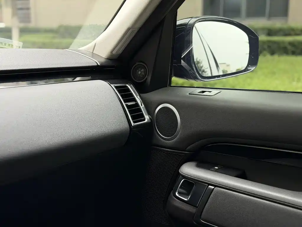 Land Rover Discovery — миниатюра 11