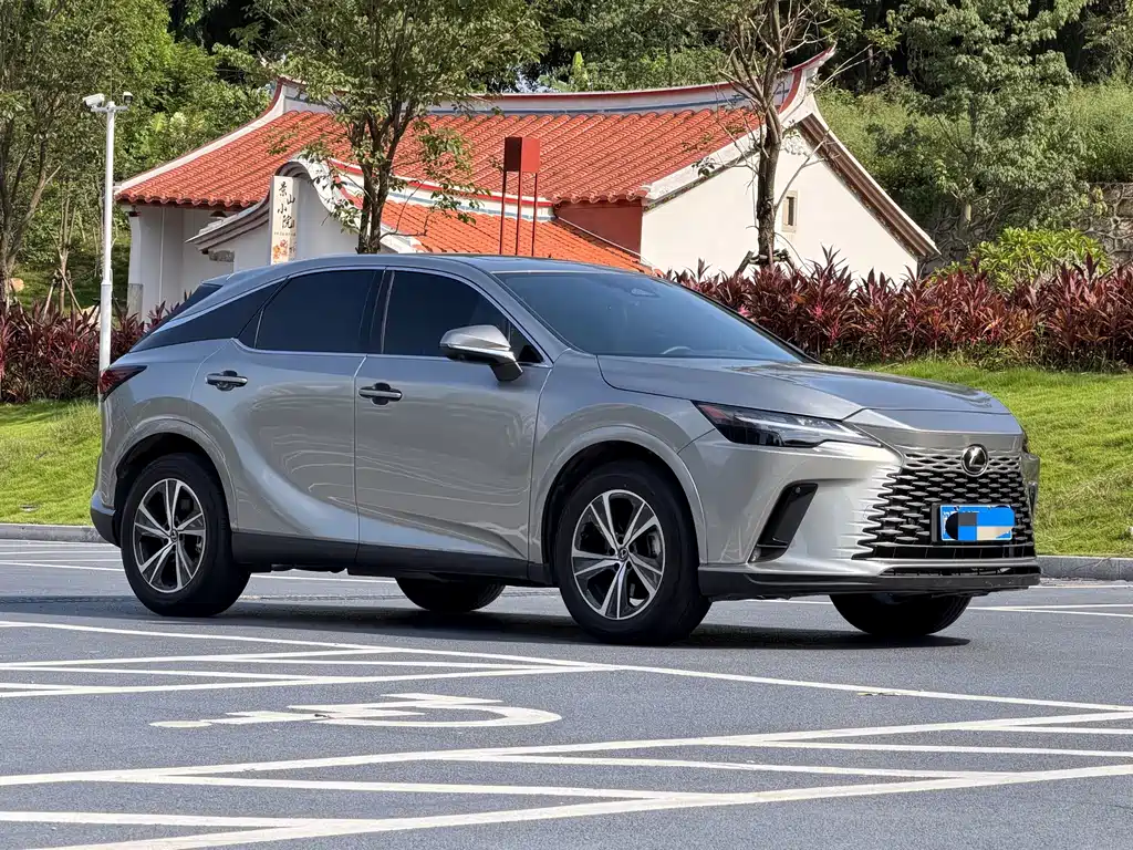 Lexus RX — миниатюра 3