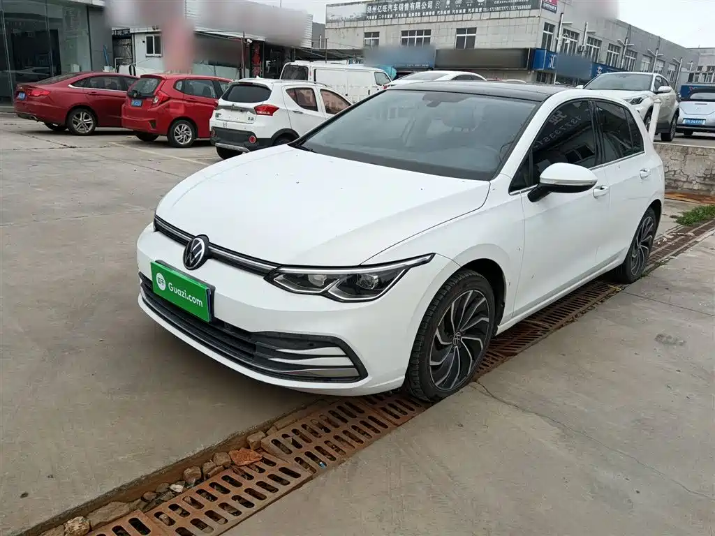 Volkswagen Golf 2021