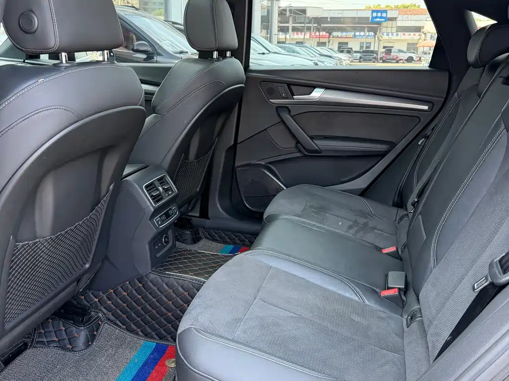 Audi Q5L Sportback 2021 40 TFSI Luxury