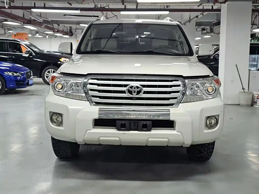Toyota Land Cruiser — миниатюра 2