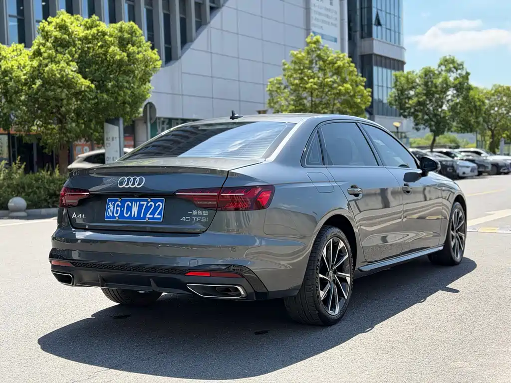 Audi A4L — миниатюра 16
