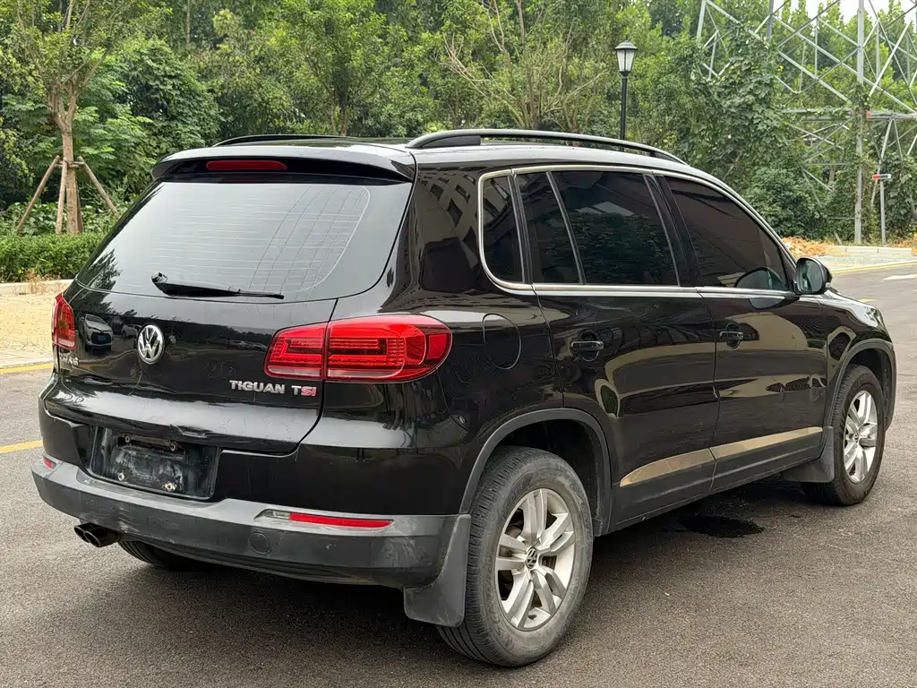 Volkswagen Tiguan — миниатюра 9