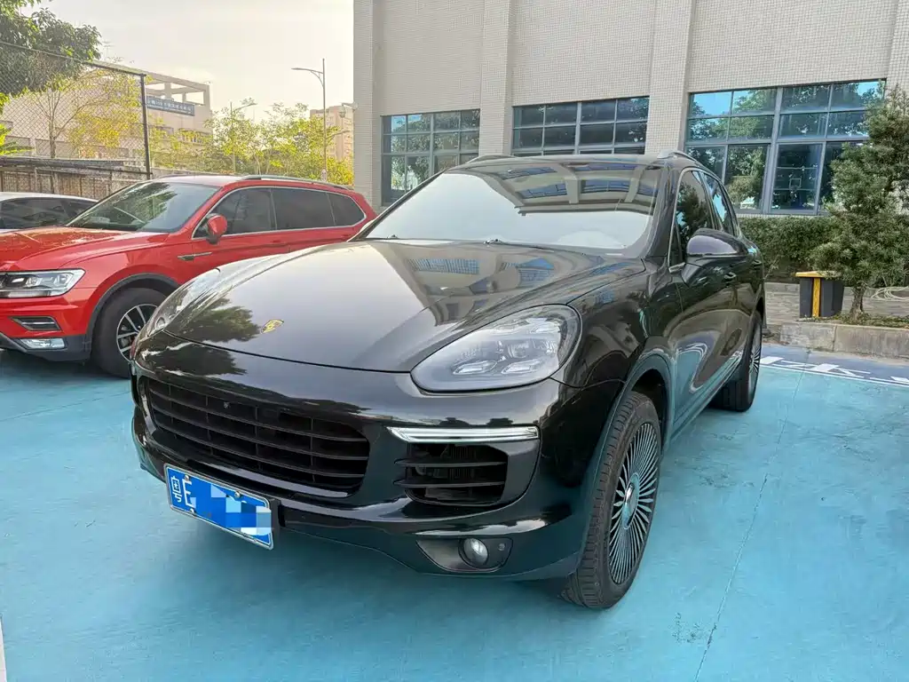 Porsche Cayenne 2015