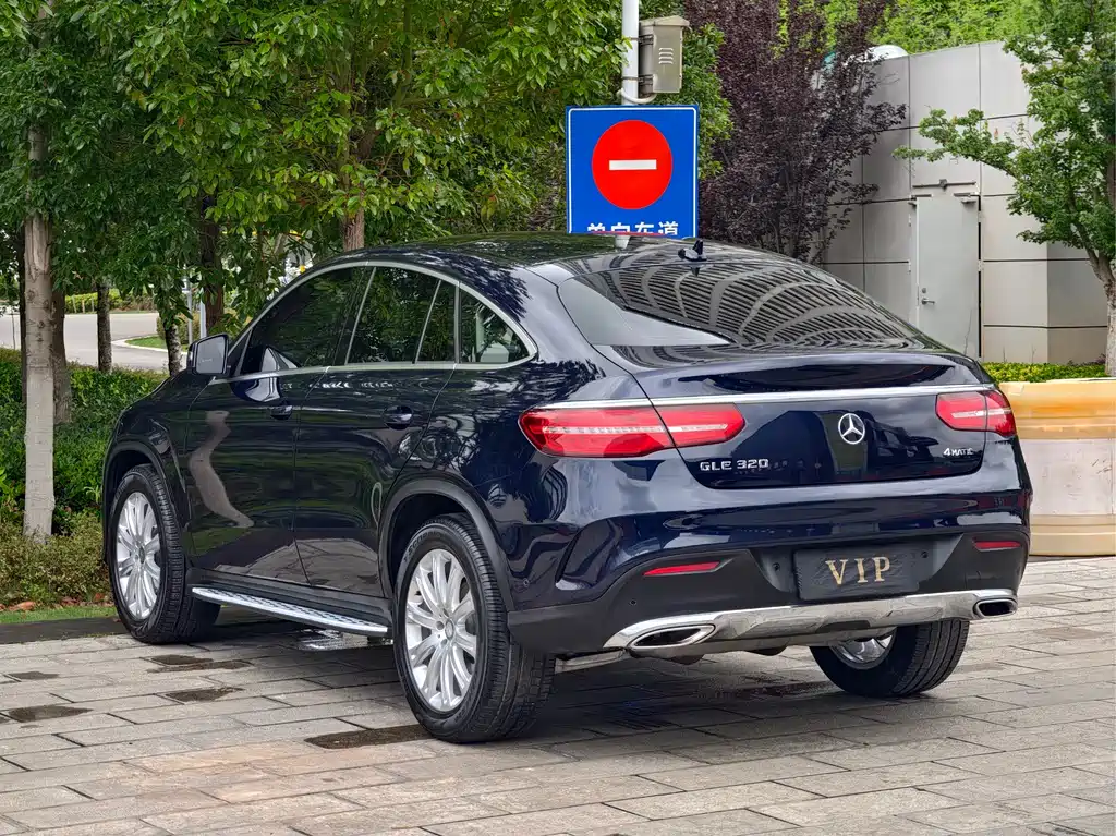 Mercedes-Benz GLE 2015 GLE 320 4MATIC SUV