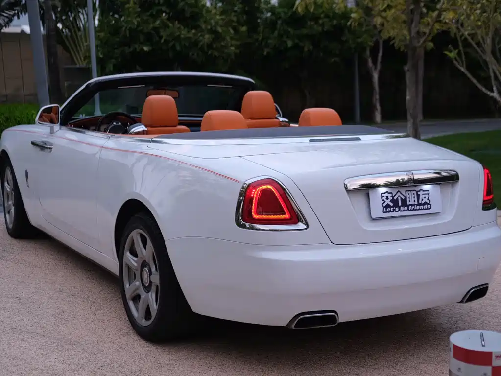 Rolls-Royce Dawn — миниатюра 9