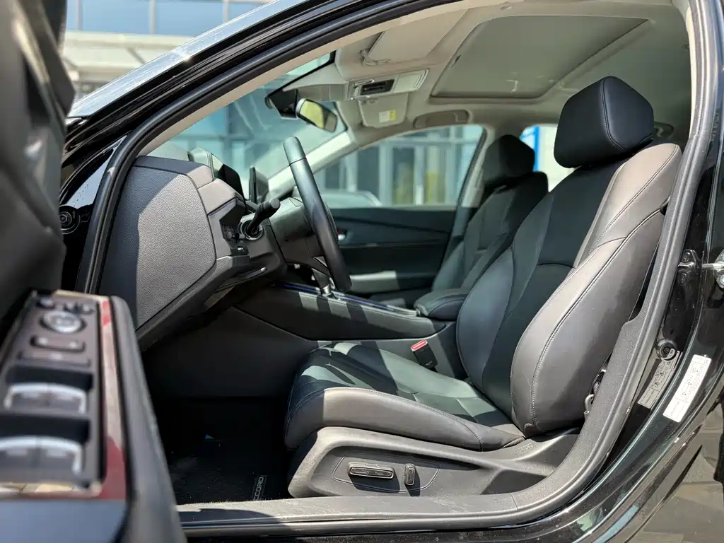 Honda Accord — миниатюра 6
