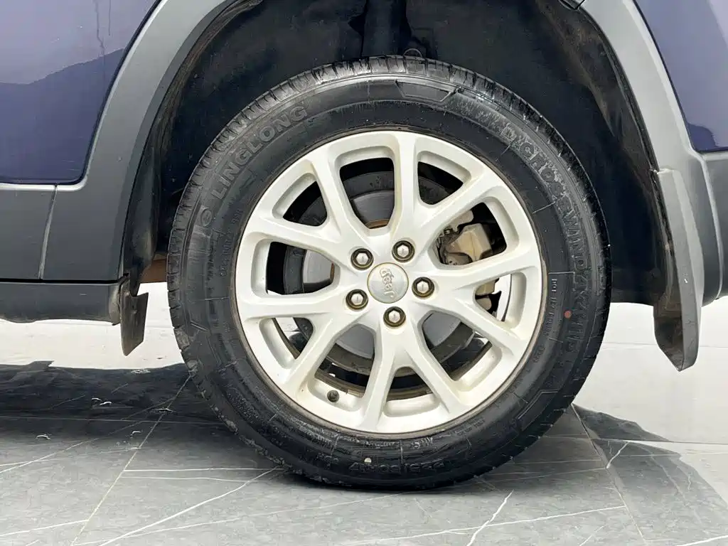 Jeep Cherokee 2.0L Superior Edition, фото 24