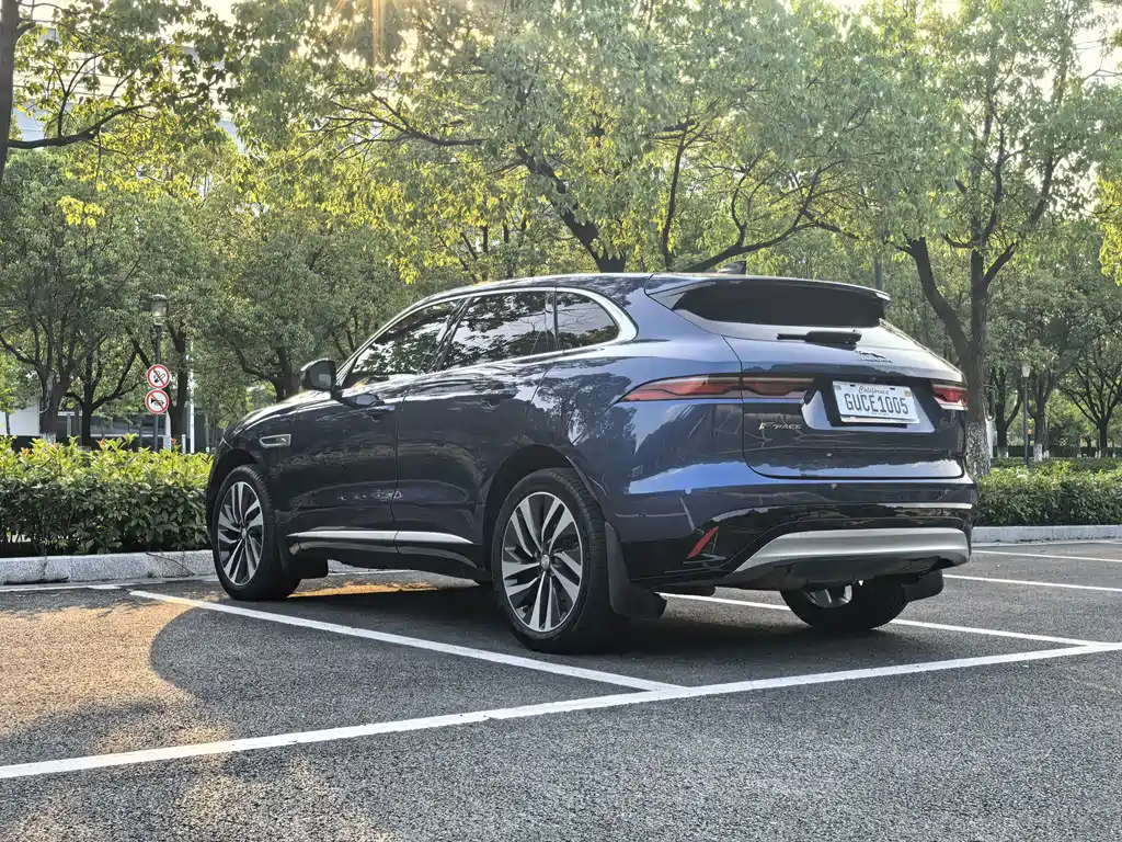Jaguar F-PACE — миниатюра 6