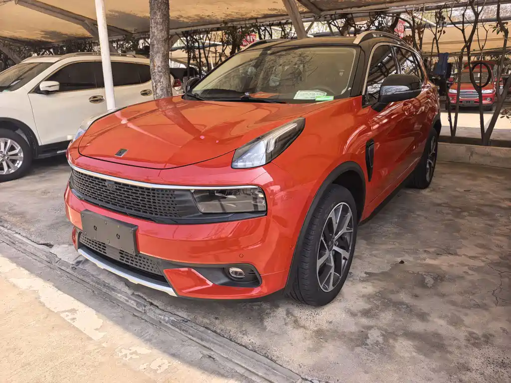 Lynk & Co 01 2018