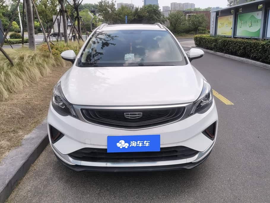 Geely Emgrand GS 1.4 л 2021 г. Белый, пробег 40900 км