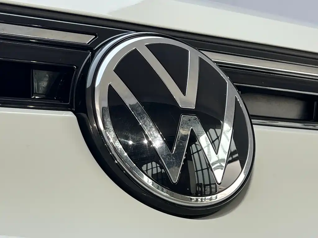 Volkswagen Tharu — миниатюра 5