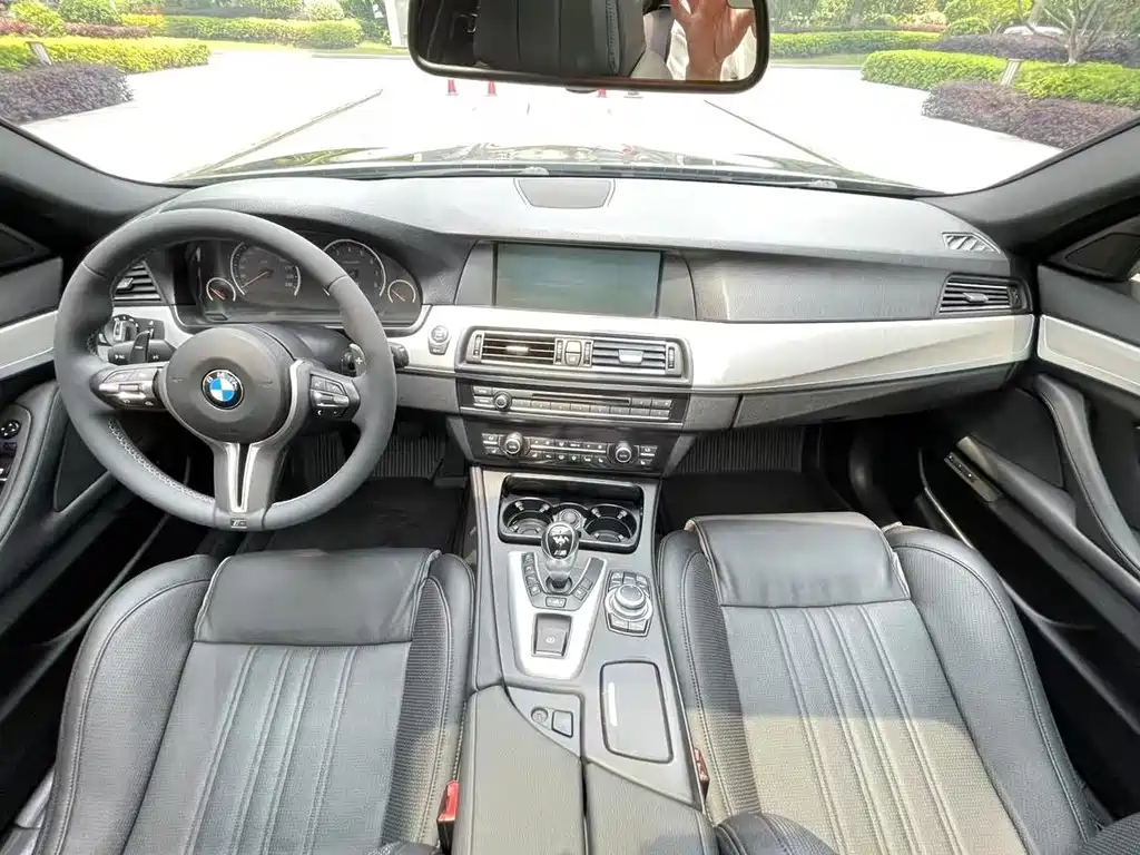 BMW M5 2012 M5
