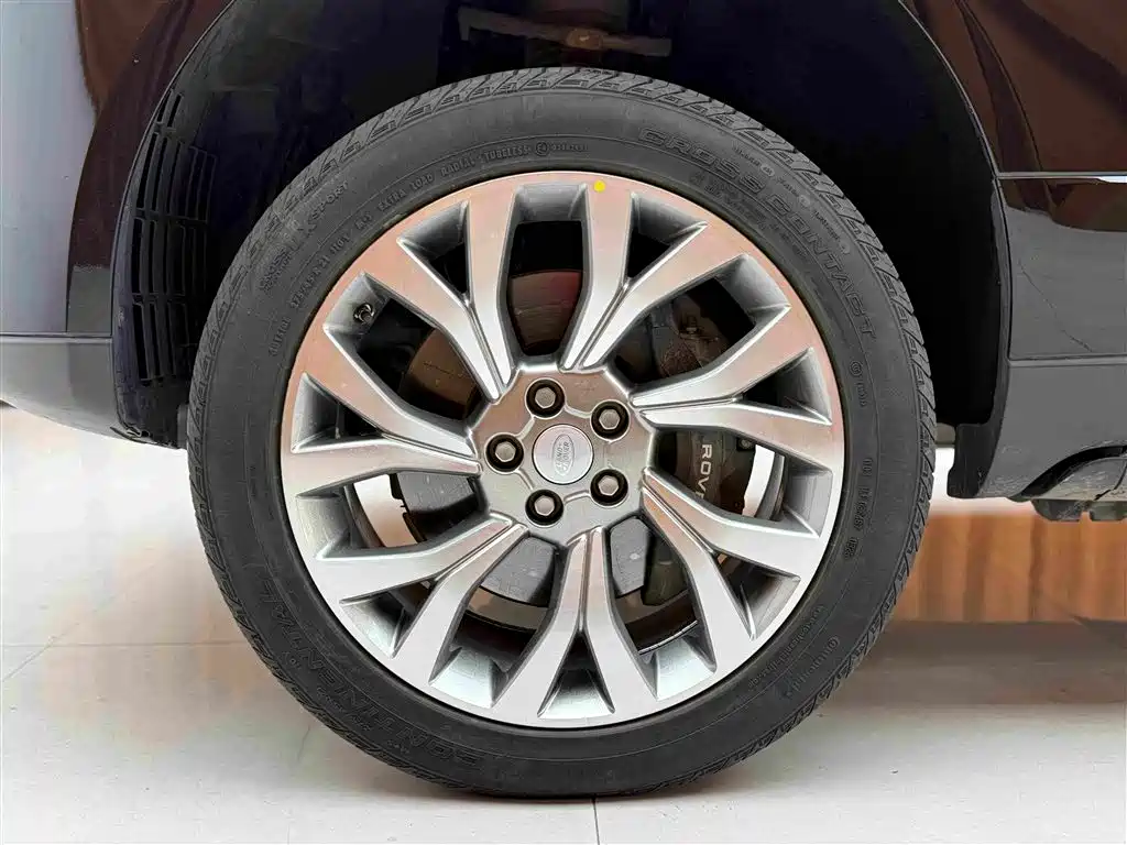 Land Rover Range Rover — миниатюра 22
