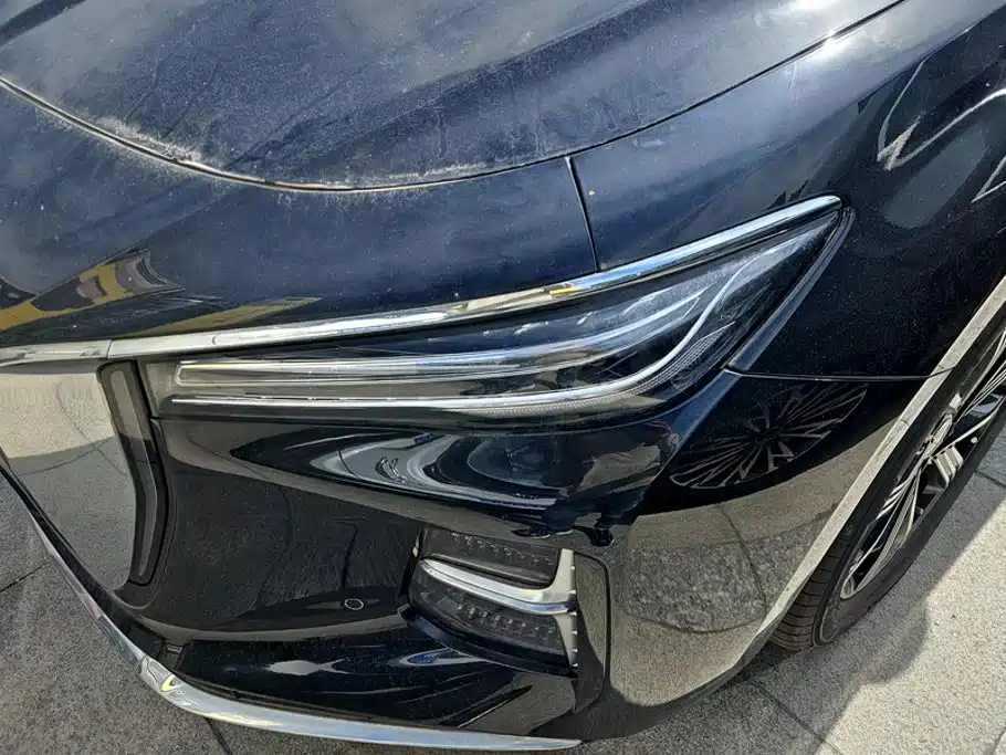 Hongqi Hongqi H5 PHEV — миниатюра 5
