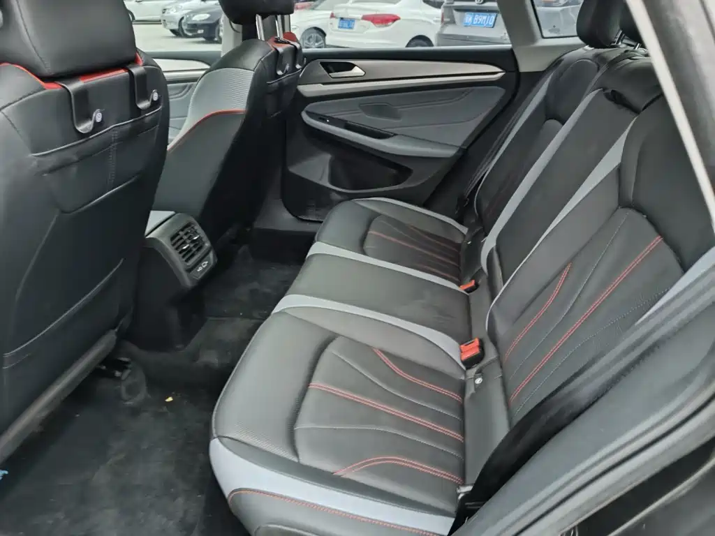 Volkswagen Lamando — миниатюра 9