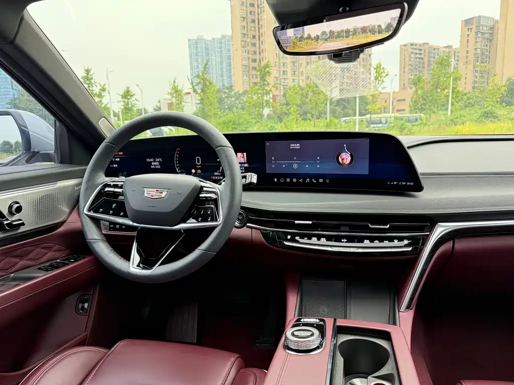 Cadillac CT6 — миниатюра 5