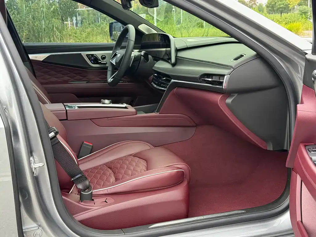 Cadillac CT6 — миниатюра 10