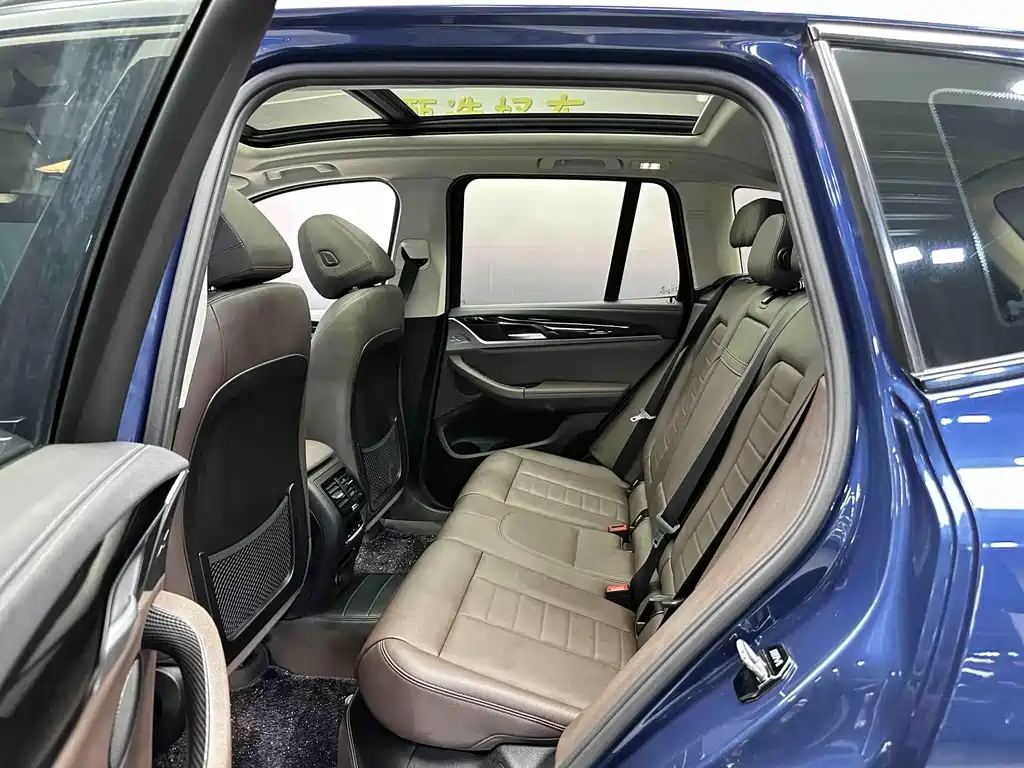 BMW X3 — миниатюра 6
