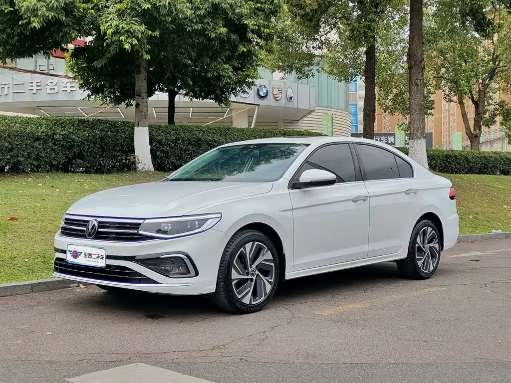 Volkswagen Bora 2024