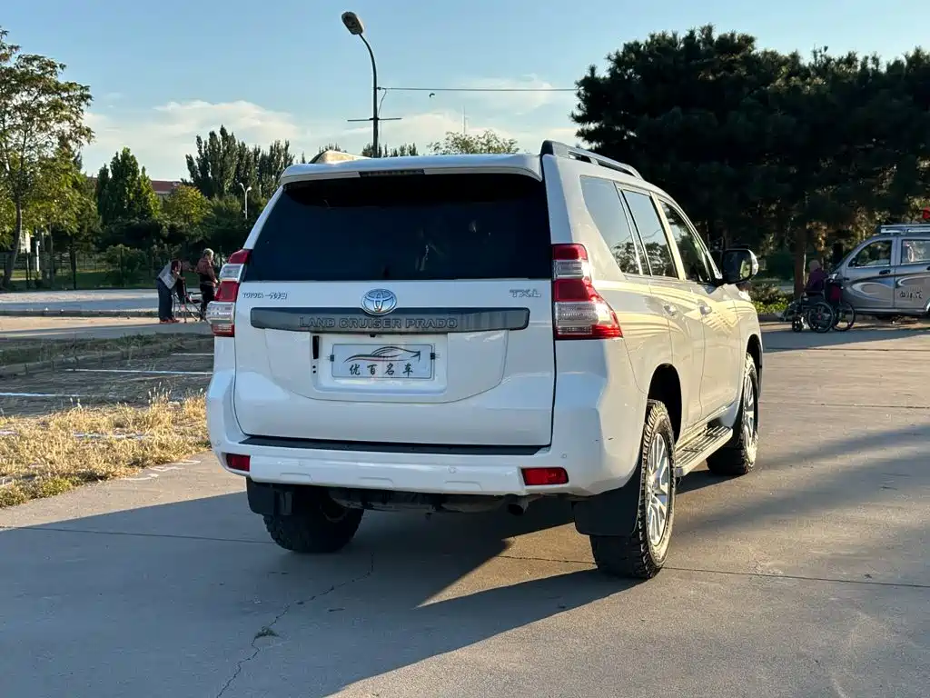 Toyota Prado — миниатюра 6