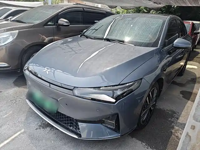 XPeng P5