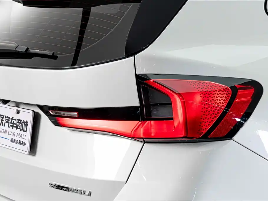 BMW X1 — миниатюра 8