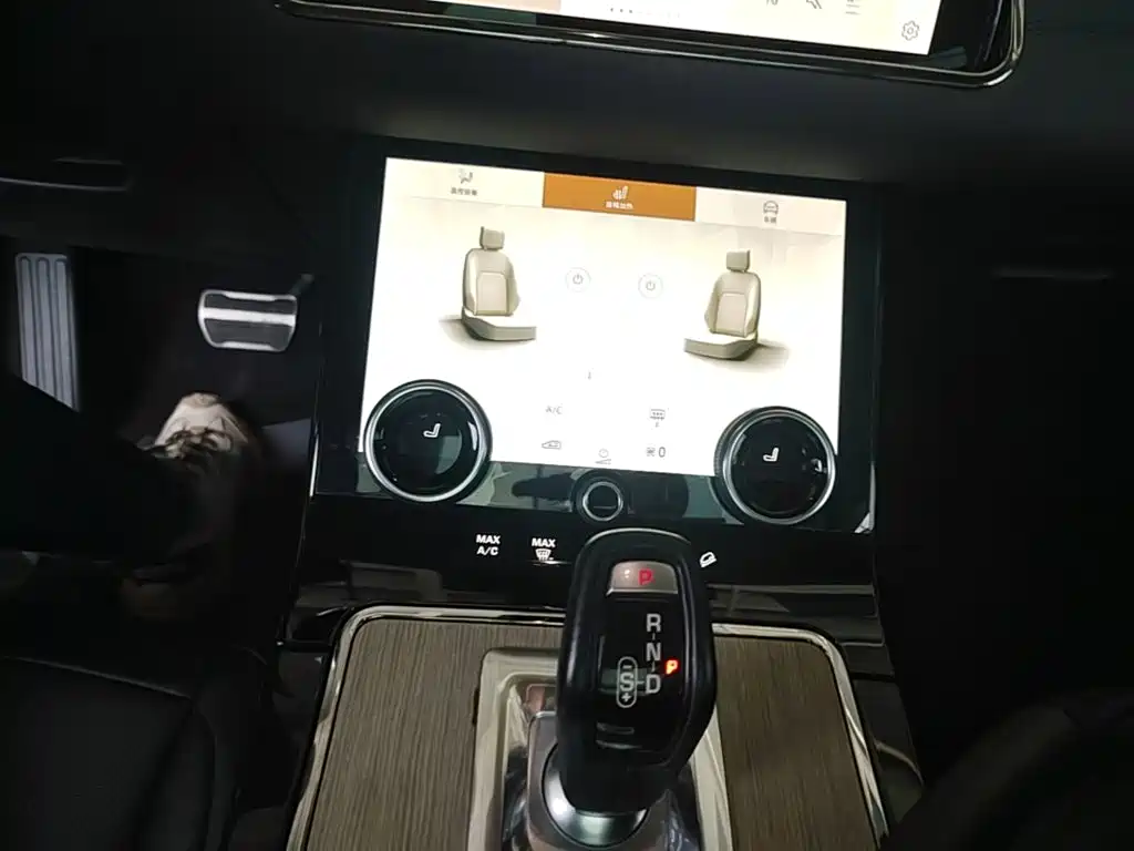 Land Rover Evoque — миниатюра 14