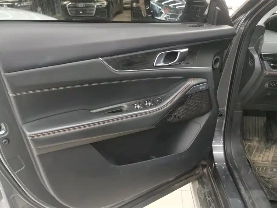 CHANGAN UNI K SMART IDD