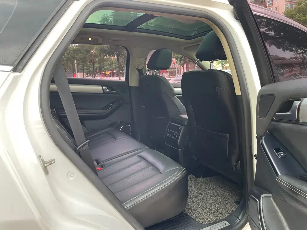 BYD Tang — миниатюра 11