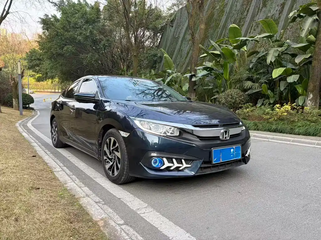 Honda Civic — миниатюра 3