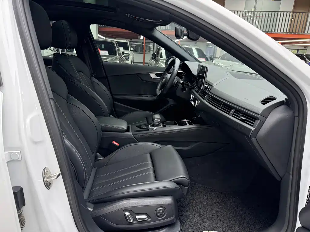 Audi A4L — миниатюра 10