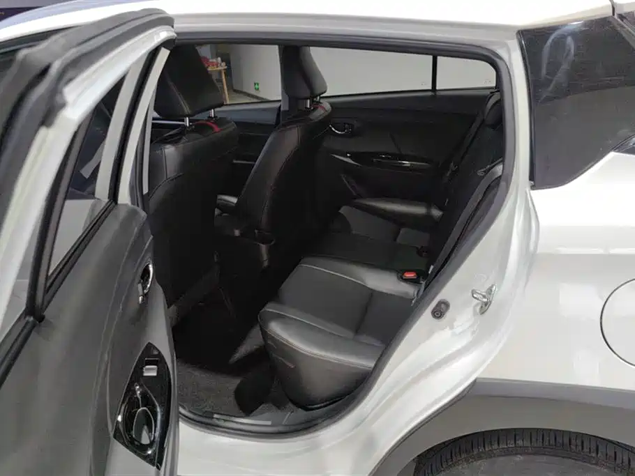 TOYOTA YARIS L ZHIXUAN