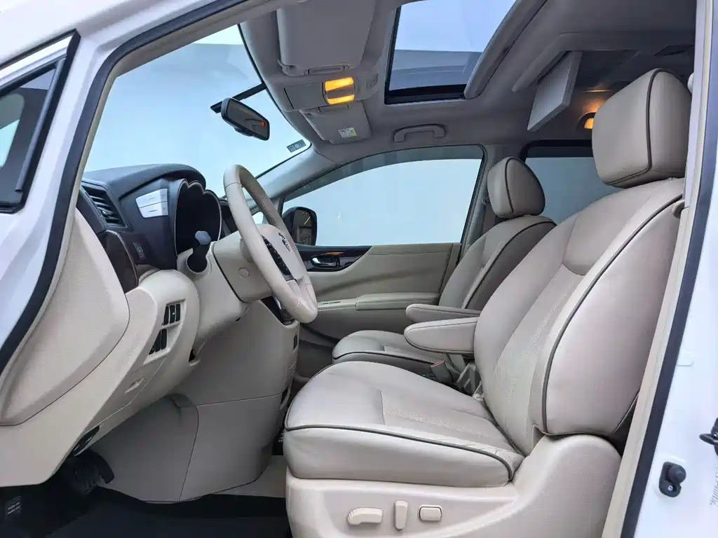 Nissan Quest — миниатюра 2