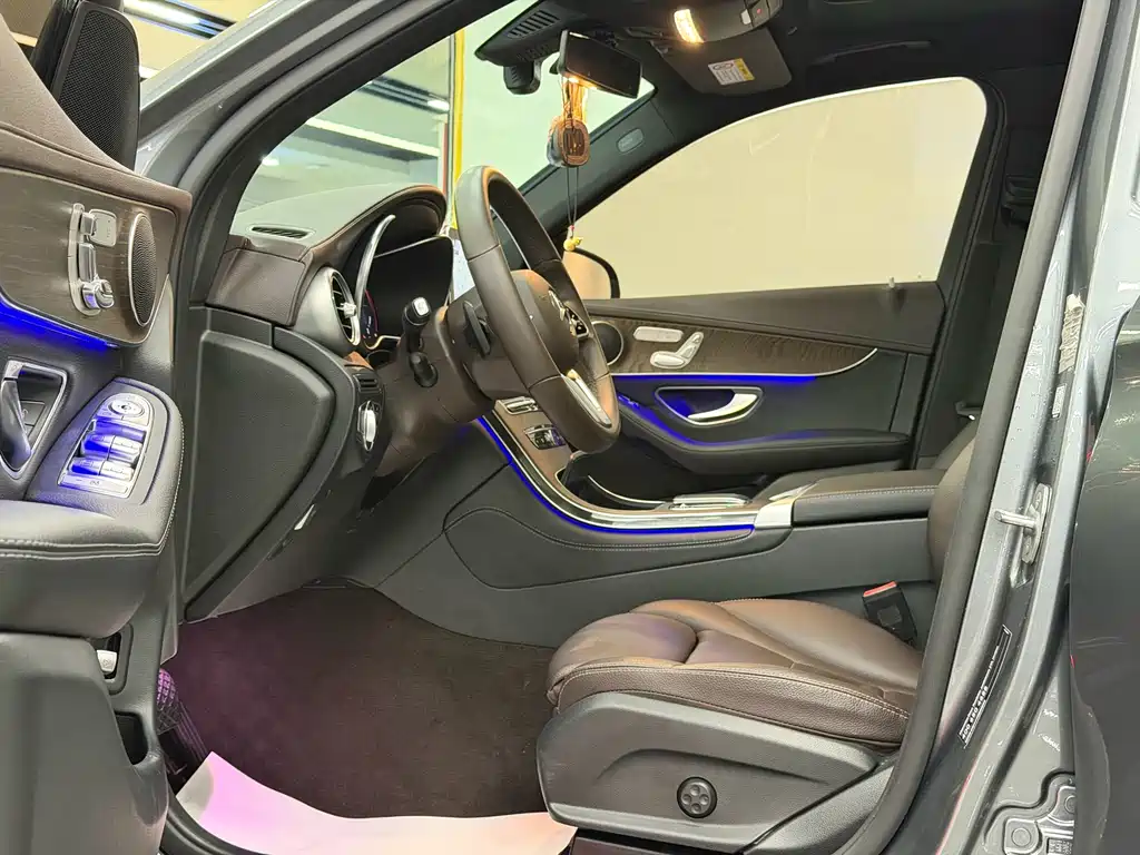 Mercedes-Benz GLC 2021 GLC 260 L 4MATIC