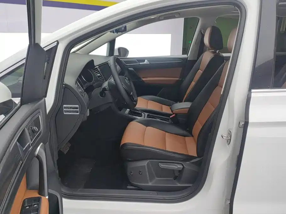 Volkswagen Golf Sportsvan — миниатюра 9