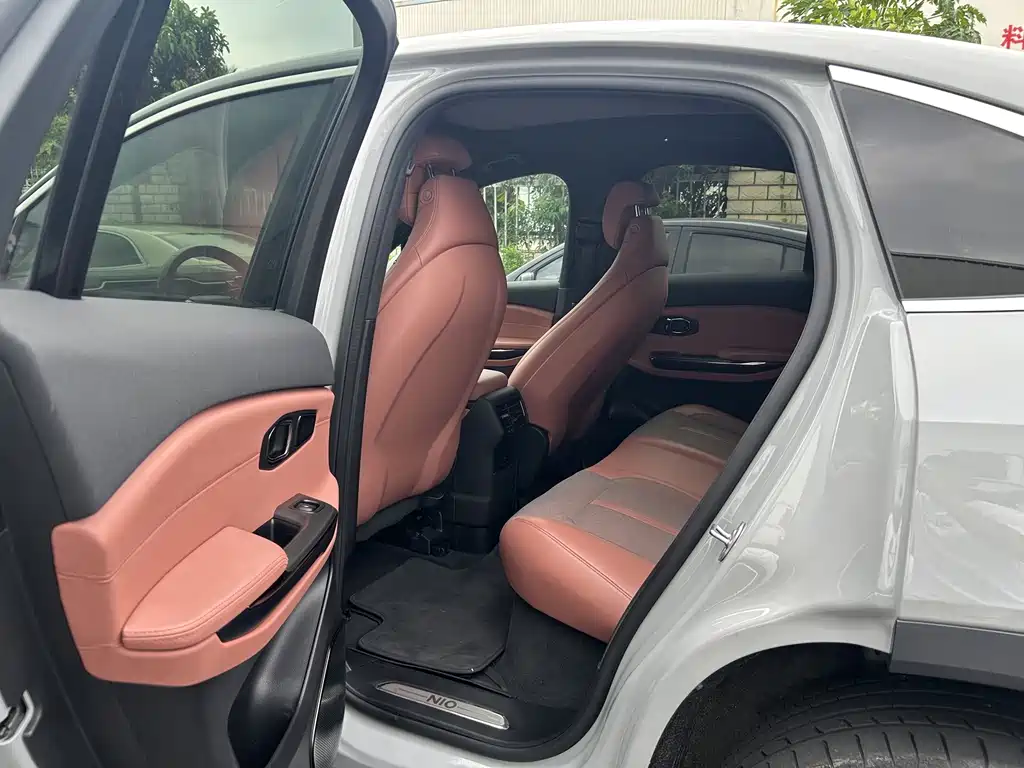 NIO EC6 — миниатюра 5