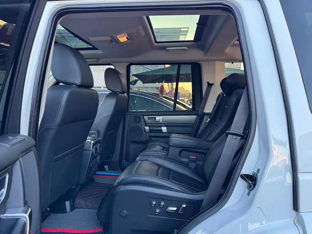 Land Rover Discovery — миниатюра 20