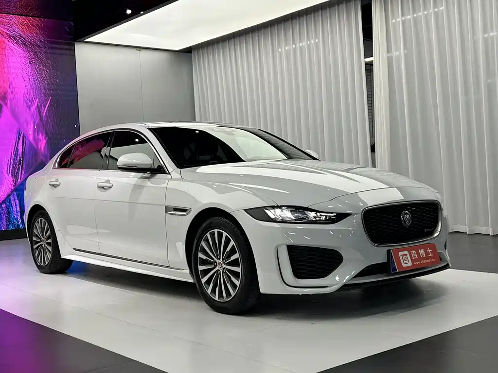 Jaguar XEL — миниатюра 3