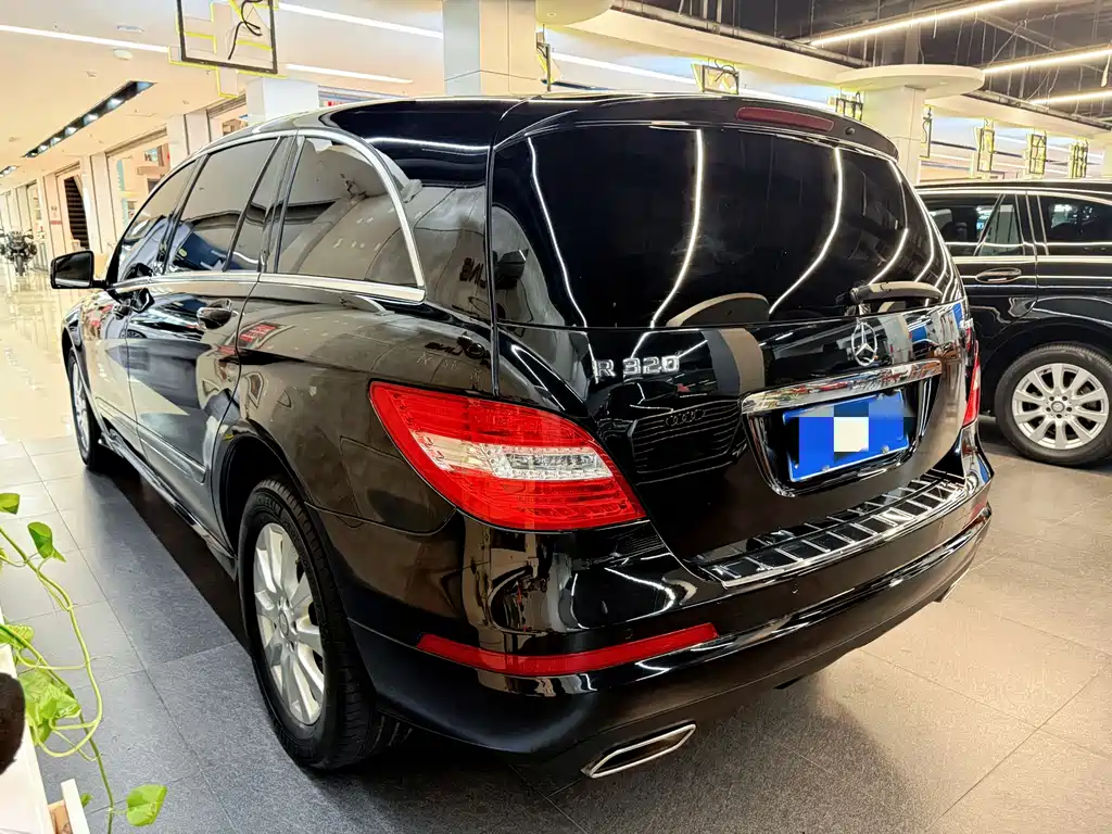 Mercedes-Benz R-Class — миниатюра 10