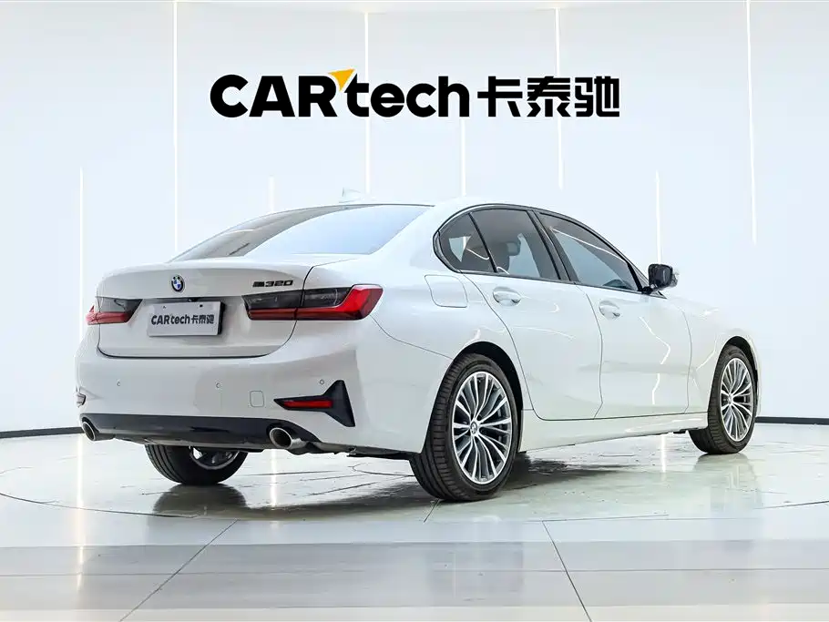 BMW 3 Series 3 2022 320i Sport